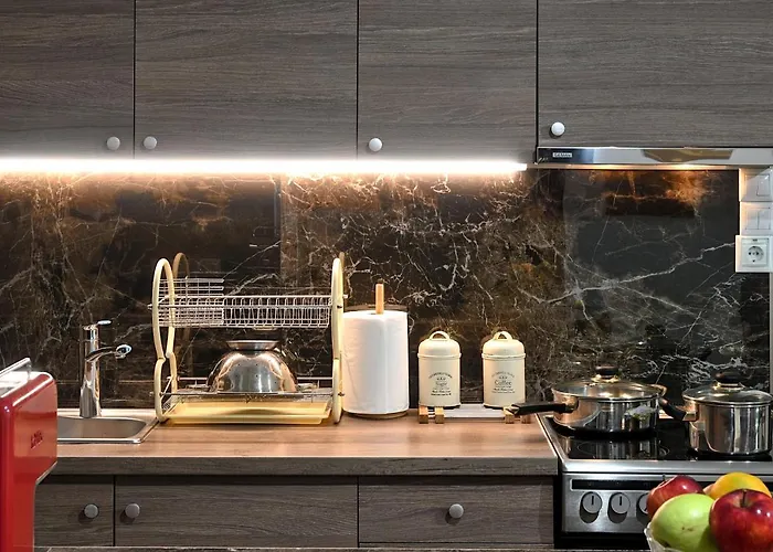 Stylish Apartment, Acropolis View